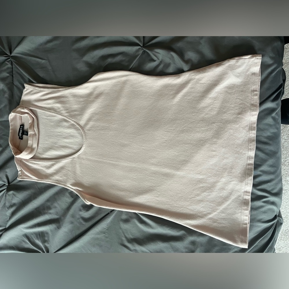 Express tank top